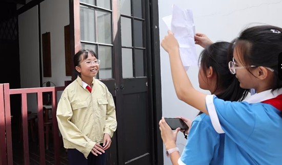 变革中的影视行业抓住“饭碗”j9九游真人游戏第一平台在(图1) 变革中的影视行业抓住“饭碗”j9九游真人游戏第一平台在(图1)